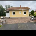 Talo Merikarvian Keskustassa Laehellae Merta! Apartment