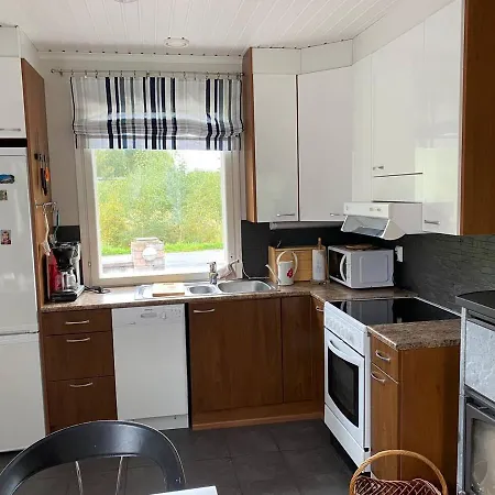 Talo Merikarvian Keskustassa Laehellae Merta! Appartement *