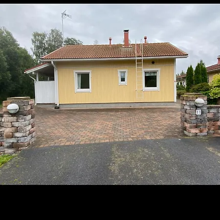 Talo Merikarvian Keskustassa Laehellae Merta! Apartamento