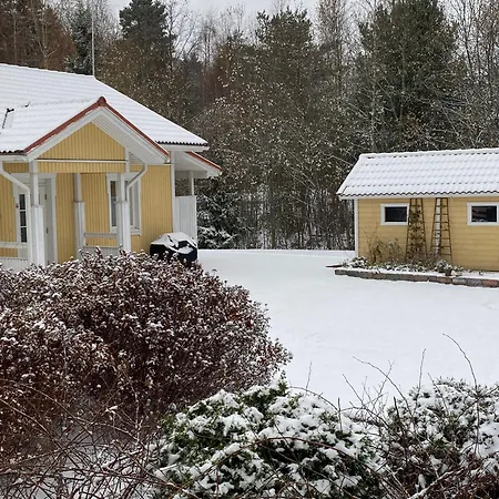 Talo Merikarvian Keskustassa Laehellae Merta! * Merikarvia