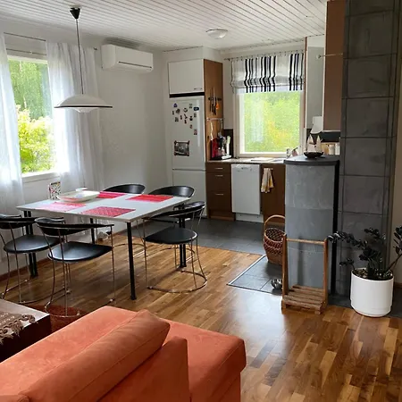 Talo Merikarvian Keskustassa Laehellae Merta! Appartement Merikarvia