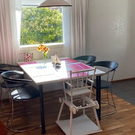 Talo Merikarvian Keskustassa Lahella Merta! * Merikarvia