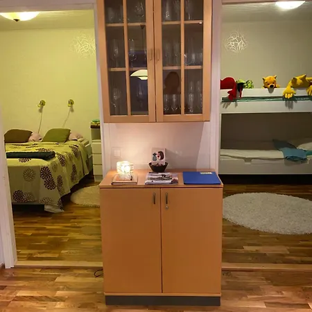 Talo Merikarvian Keskustassa Lahella Merta! Apartment