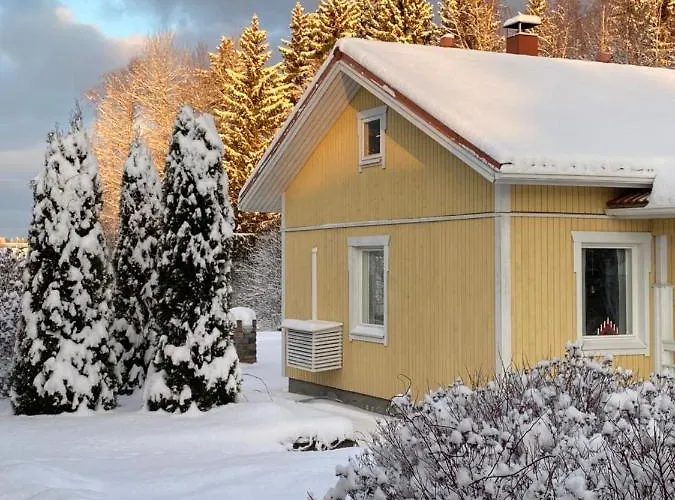 Talo Merikarvian Keskustassa Laehellae Merta! Appartement Merikarvia