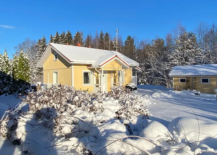 Talo Merikarvian Keskustassa Laehellae Merta! Appartement Merikarvia