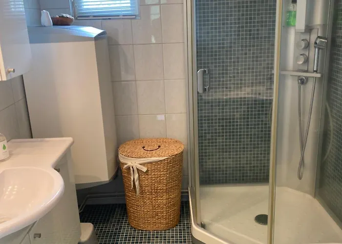 Talo Merikarvian Keskustassa Laehellae Merta! *