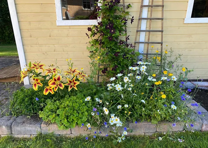 Talo Merikarvian Keskustassa Laehellae Merta!