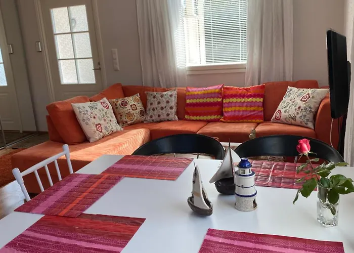 Talo Merikarvian Keskustassa Laehellae Merta! * Merikarvia