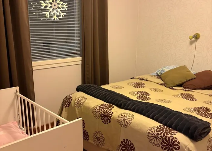 Talo Merikarvian Keskustassa Laehellae Merta!